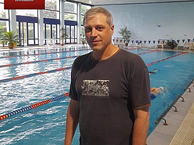 Треньорът по плуване в Спортен комплекс „Лозенец“ Димитър Виденов – шампион по преплуване на Босфора и един от най-добрите треньори у нас